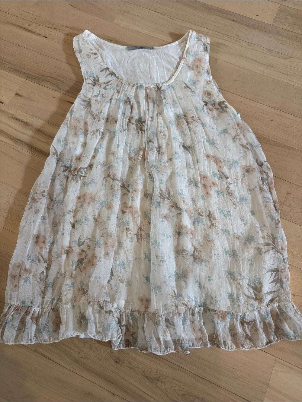 Tendenze Italy sleeveless tank top 100% silk upper-Floral-Ruffle Hem-M